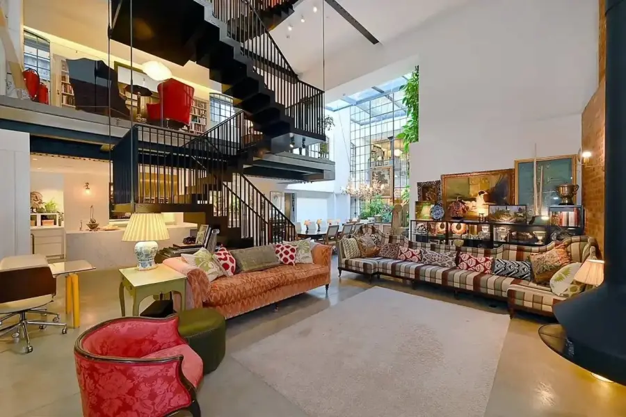 1900s Brewery Cooperage Loft in Clerkenwell