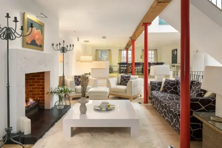 Image 7